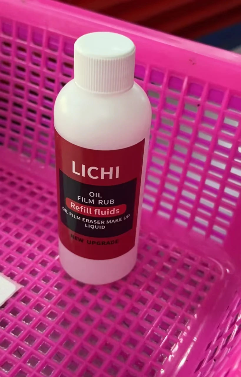 Auto Glass Cleanse Brush
